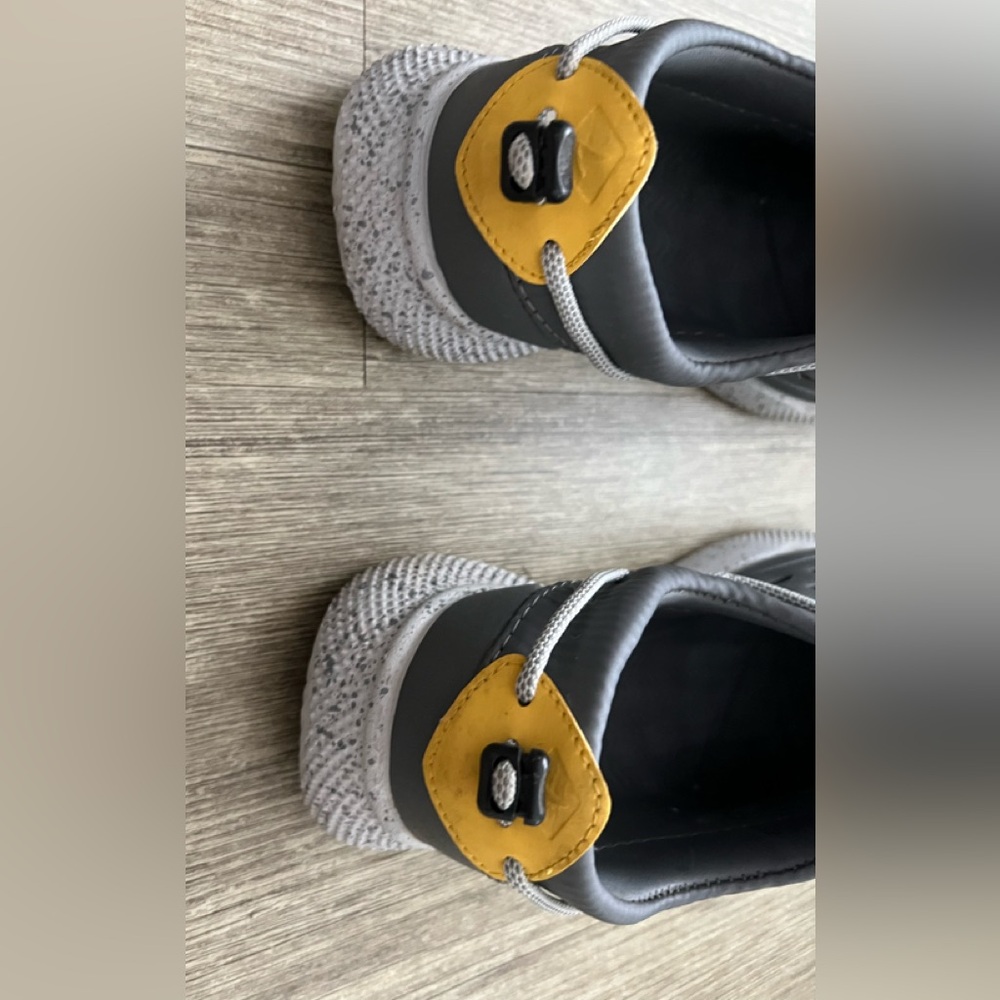 Men’s Sperry Seafront boat shoe in gray/yellow size 11 - Picture 2 of 6